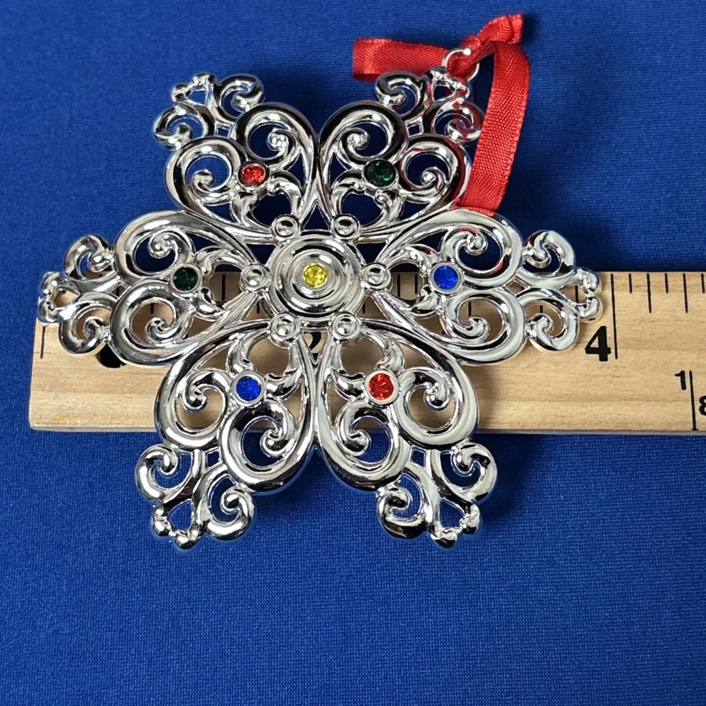 Lenox Silver Metal Jeweled Snowflake Ornament No Box 4 1/2 in new